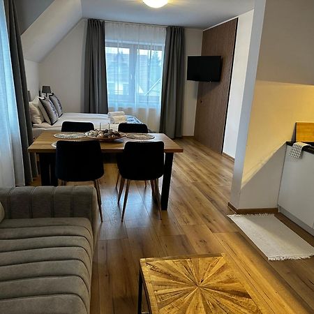 Dw Szarotka Bialka Tatrzanska Exterior foto